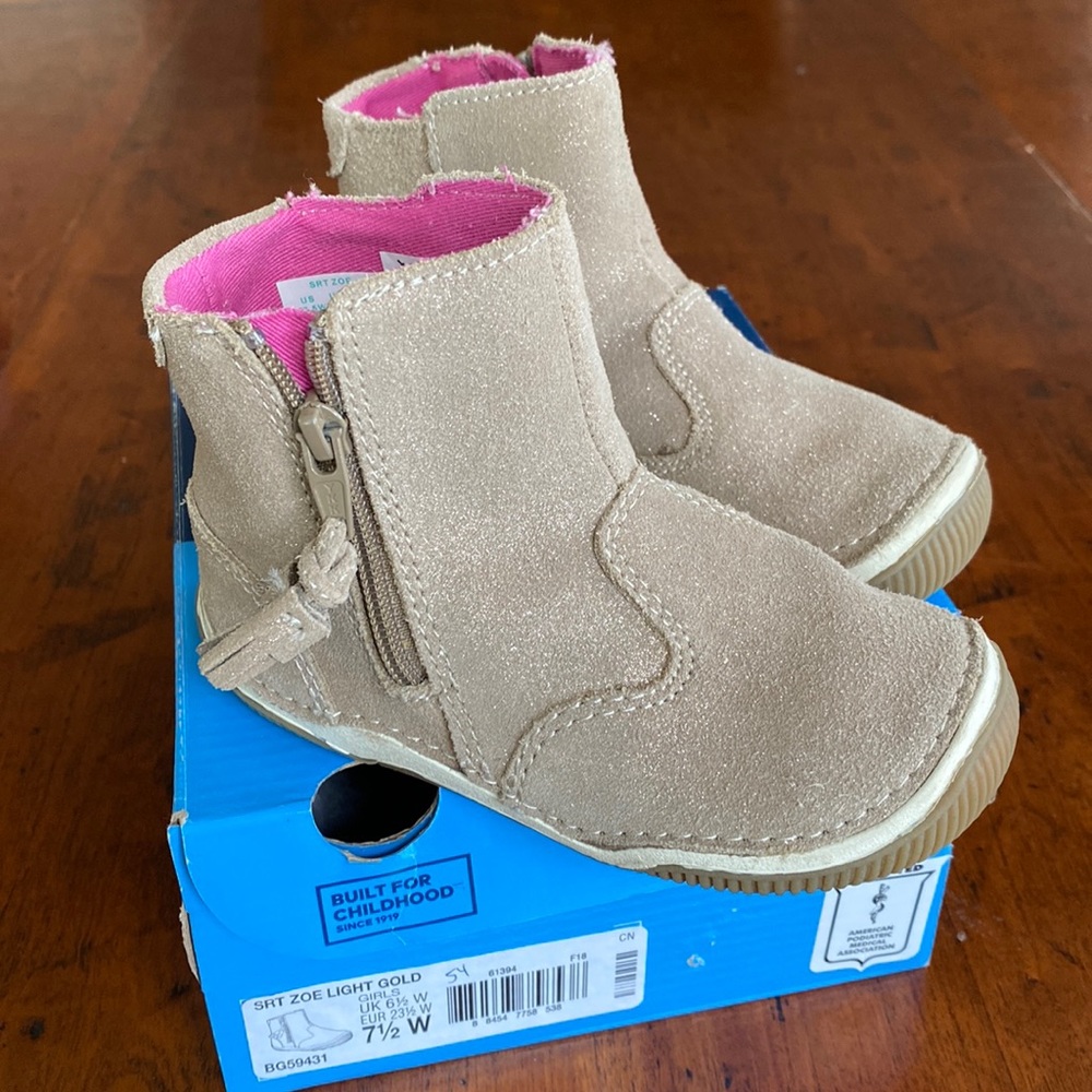 Stride Rite - new, Zoe light gold girls zip ankle boots